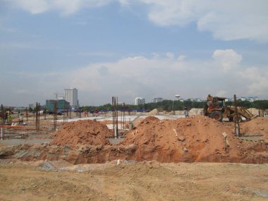 Kuala Lumpur, Malezya - 15 Eylül 2016: Bina Vakfı iş inşaat sahasında. Çalışma yüzeyinin altında inşaat devam eden işi