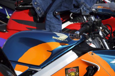 Kuala Lumpur, Malezya-23 Mart 2018: Honda motosiklet marka ve logolar, motosiklet vücut. Honda ünlü motosiklet üretmektedir dünyada Japonya den biridir.   