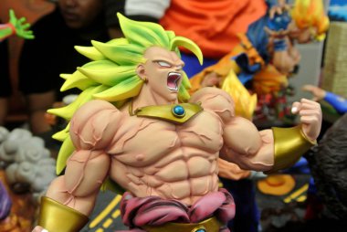 Kuala Lumpur, Malezya-31 Mart 2018: Model ölçek eylem rakamlar karakterleri popüler Japon animasyon dizisi Dragonball. Toplayıcı ve fan tablo görüntüleme. 