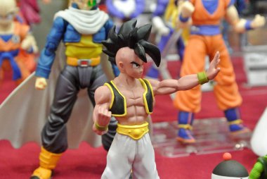 Kuala Lumpur, Malezya-31 Mart 2018: Model ölçek eylem rakamlar karakterleri popüler Japon animasyon dizisi Dragonball. Toplayıcı ve fan tablo görüntüleme. 