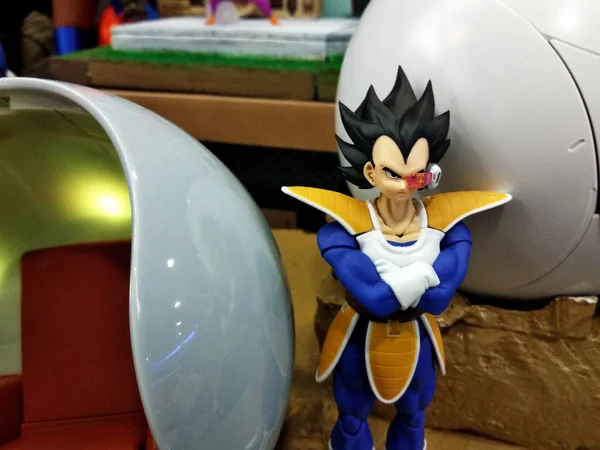 Kuala Lumpur, Malezya-31 Mart 2018: Model ölçek eylem rakamlar karakterleri popüler Japon animasyon dizisi Dragonball. Toplayıcı ve fan tablo görüntüleme. 