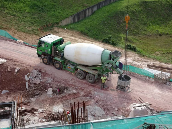 Kuala Lumpur Malajsie Června 2016 Nákladní Auto Míchačka Beton Mokrý — Stock fotografie