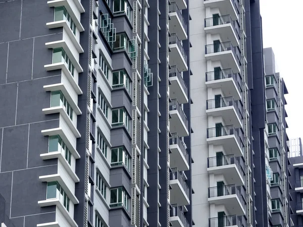 Kuala Lumpur Malaysia Juni 2017 Wohnhochhaus Mit Moderner Fassadengestaltung Wohnungsbau — Stockfoto