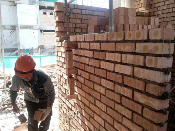 Kuala Lumpur Malasia Abril 2018 Los Trabajadores Construcción Están Construyendo — Foto de Stock