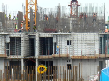 Kuala Lumpur, Malezya-25 Temmuz 2017: yüksek doğmak daire inşaat prekast sistem alüminyum formu iş kullanarak. Tekrar tekrar kullanılabilmesi için yeniden kullanılabilir ve yüksek dayanıklılık yapmak ve kaydetme zaman form işi