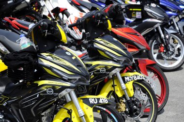 Kuala Lumpur, Malezya-31 Mart 2018: motosiklet farlar. Özellikle yeterli görme binici için gündüz ve gece sırasında vermek üzere tasarlanmış.    