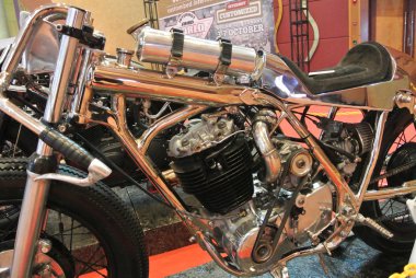 Kuala Lumpur, Malezya-2 Aralık 2017: özel motosiklet. Eski motosiklet modeli kendi tutku ve yaratıcılığın yerine getirmek için Tasarımcısı tarafından özelleştirilmiş. 