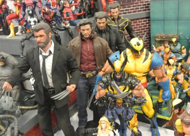 Kuala Lumpur, Malezya-7 Nisan 2018: Wolverine eylem rakam göstermek kamu toplayıcının yanında. Wolverine Amerikan çizgi roman ve film Marvel tarafından yayınlanan görünen bir karakterdir.