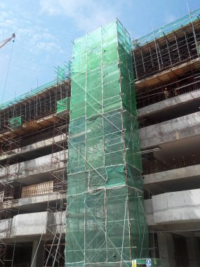 Kuala Lumpur, Malezya-23 Temmuz 2018: geçici erişim ve metal merdiven basamak ve inşaat alanında iskele yapılmış. Ruhsat scaffolder tarafından kullanım için güvenli olduğundan emin olmak için tasarlanmış.   
