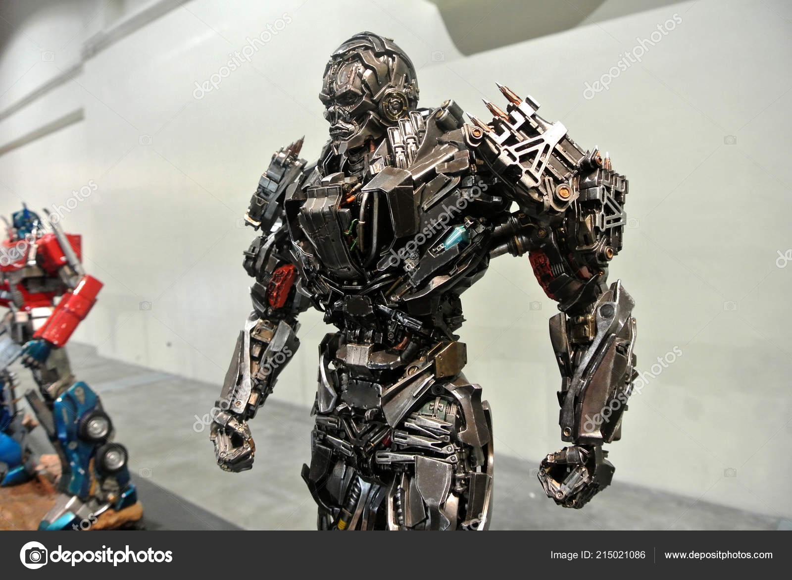 Spielzeug Nikko 35124 Rc Decepticon Lockdown Transformers 4 Triadecont Com Br