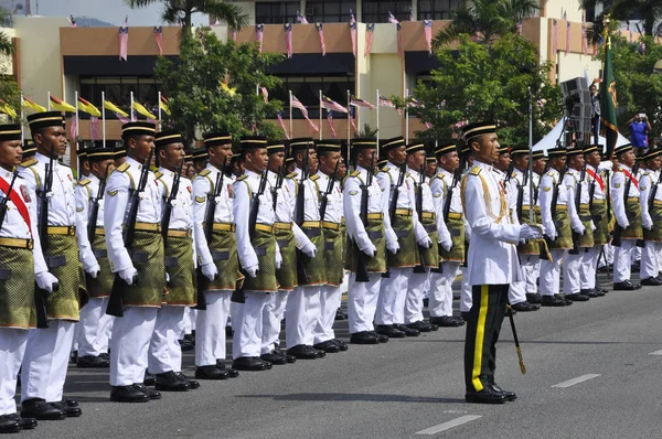 Seremban Malajzia 2017 Augusztus Malajziai Maláj Katona Teljes Hagyományos Maláj — Stock Fotó