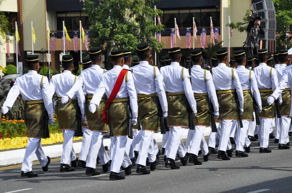 Seremban Malasia Agosto 2017 Soldado Malayo Malasia Con Uniforme Arma — Foto de Stock