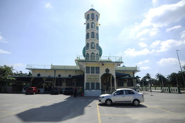 バガン セライ マレーシア 2014 バガン セライ ペラ州 マレーシアのアル アタールでモスクの外観 古いモスク — ストック写真