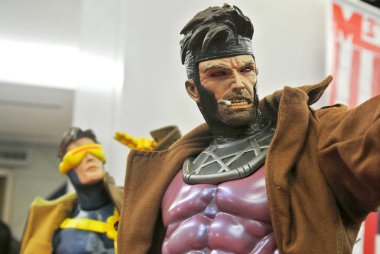 Kuala Lumpur, Malezya-31 Mart 2018: kurgusal karakterlerinden Gambiti Marvel X-men çizgi roman ve film. Halk için toplayıcı tarafından görüntülenen aksiyon figürü. 