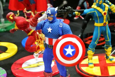 Kuala Lumpur, Malezya - 6 Ekim 2018: Kurgusal karakter aksiyon figürü Captain America Marvel çizgi roman ve film üzerinden. Halk için toplayıcı tarafından görüntülenen aksiyon figürü. 