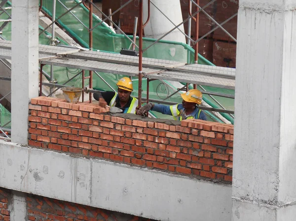 Malacca Malaisie Août 2016 Des Travailleurs Construction Posent Des Briques — Photo