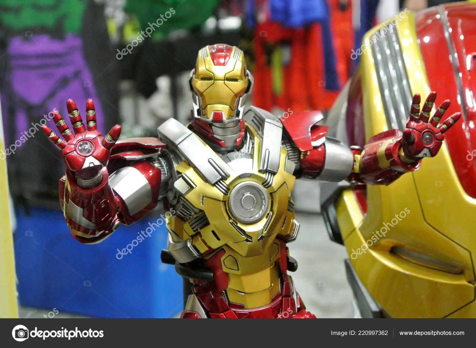 WCF 钢铁侠手办带机械臂‐ Mercari 日本最大二手網購平台, image size:1600x1171