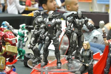 Kuala Lumpur, Malezya-6 Ekim 2018: seçili Iron Man Marvel çizgi roman ve film Iron Man karakter aksiyon figürü ile duruldu. Halk için toplayıcı tarafından görüntülenen. 