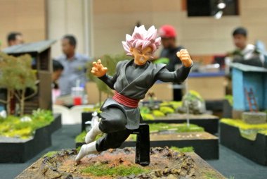 Kuala Lumpur, Malezya-6 Ekim 2018: Seçili modeli ölçeği eylem rakamlar karakter popüler odaklı Japon animasyon serisi Dragonball. Toplayıcı ve fan tablo görüntüleme. 