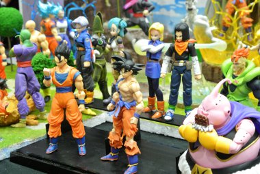 Kuala Lumpur, Malezya-6 Ekim 2018: Seçili modeli ölçeği eylem rakamlar karakter popüler odaklı Japon animasyon serisi Dragonball. Toplayıcı ve fan tablo görüntüleme. 