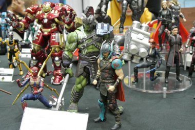 Kuala Lumpur, Malezya-6 Ekim 2018: seçili, Hulk karakter aksiyon figürlerini Marvel çizgi üzerinden duruldu. Aksiyon figürleri hulk karakterler çeşitli ile gelir
