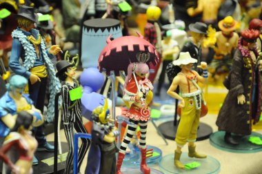 Kuala Lumpur, Malezya-6 Ekim 2018: Seçili çizgi roman kahramanları aksiyon figürü Japon ünlü tek parça anime üzerinden duruldu. Toplayıcı tarafından kamu için ekran. 
