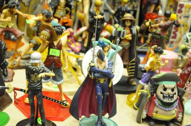 Kuala Lumpur, Malezya-6 Ekim 2018: Seçili çizgi roman kahramanları aksiyon figürü Japon ünlü tek parça anime üzerinden duruldu. Toplayıcı tarafından kamu için ekran. 