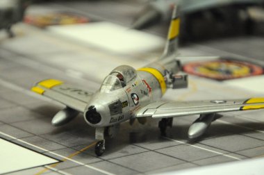 Kuala Lumpur, Malezya-6 Mart 2018: seçilen çeşitli fighter uçak minyatür modeli ölçek duruldu. Çeşitli model ve dönemi avcı uçağı üzerinde temel model. Toplayıcı tarafından kamu için ekran. 