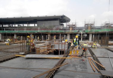Malacca, Malaysia-13 Haziran 2016: şantiye gündüz sırasında Malacca, Malaysia, sürüyor. Günlük aktivite devam ediyor. 
