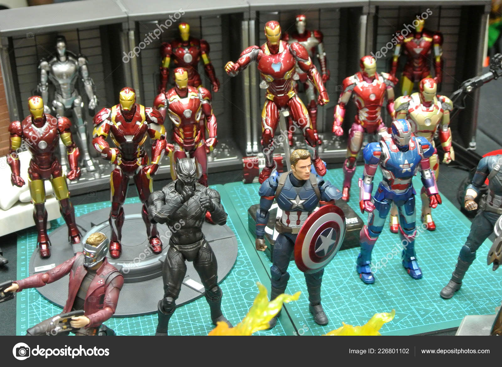 iron man small figure