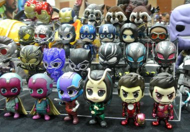 Kuala Lumpur, Malezya-6 Ekim 2018: seçili şirin ve küçük İntikamcılar süper kahraman karakter aksiyon figürü Iron Man Marvel çizgi roman ve film, odaklanmış. Halk için toplayıcı tarafından görüntülenen. 