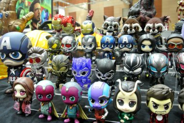 Kuala Lumpur, Malezya-6 Ekim 2018: seçili şirin ve küçük İntikamcılar süper kahraman karakter aksiyon figürü Iron Man Marvel çizgi roman ve film, odaklanmış. Halk için toplayıcı tarafından görüntülenen. 