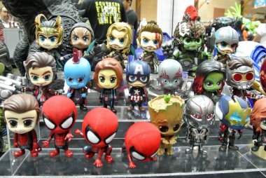 Kuala Lumpur, Malezya-6 Ekim 2018: seçili şirin ve küçük İntikamcılar süper kahraman karakter aksiyon figürü Iron Man Marvel çizgi roman ve film, odaklanmış. Halk için toplayıcı tarafından görüntülenen. 