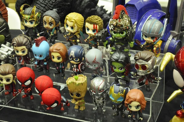 Kuala Lumpur, Malezya-6 Ekim 2018: seçili şirin ve küçük İntikamcılar süper kahraman karakter aksiyon figürü Iron Man Marvel çizgi roman ve film, odaklanmış. Halk için toplayıcı tarafından görüntülenen. 