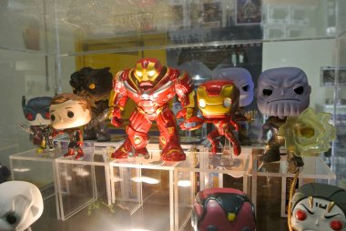 Kuala Lumpur, Malezya-6 Ekim 2018: seçili Iron Man Marvel çizgi roman ve film Iron Man karakter aksiyon figürü ile duruldu. Halk için toplayıcı tarafından görüntülenen. 