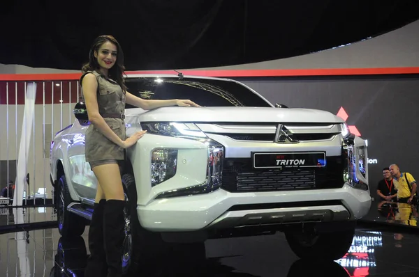 Kuala Lumpur Malaysien November 2018 Mitsubishi Truck Display Riesigen Verkauf — Stockfoto