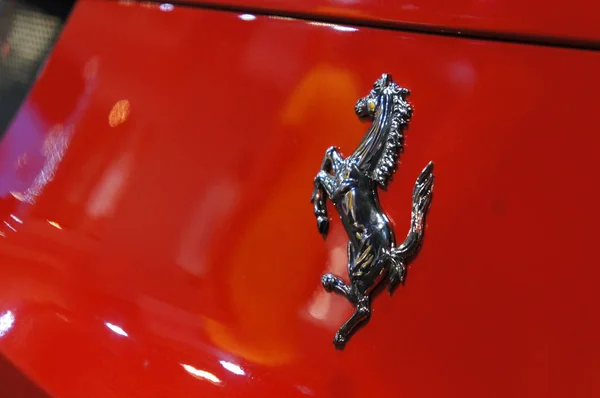 Kuala Lumpur Maleisië November 2018 Ferrari Auto Merk Embleem Logo — Stockfoto