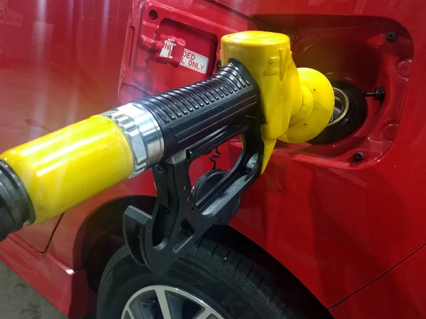 Kuala Lumpur Maleisië Juli 2016 Benzine Mondstuk Gewend Benzine Pompen — Stockfoto