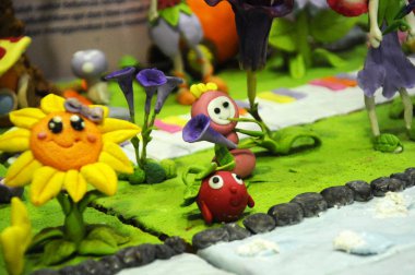 Kuala Lumpur, Malezya-25 Ağustos 2018: seçili üzerinde duruldu çocuklar kurgusal karakter modeli renkli hamuru çamurdan yapılan. 