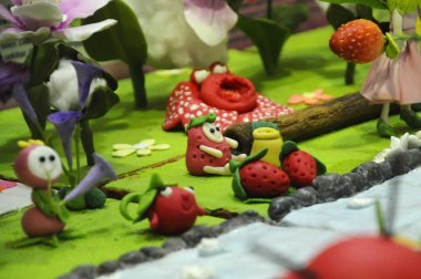 Kuala Lumpur, Malezya-25 Ağustos 2018: seçili üzerinde duruldu çocuklar kurgusal karakter modeli renkli hamuru çamurdan yapılan. 