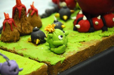 Kuala Lumpur, Malezya-25 Ağustos 2018: seçili üzerinde duruldu çocuklar kurgusal karakter modeli renkli hamuru çamurdan yapılan. 