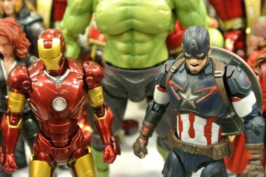 Kuala Lumpur, Malezya-31 Mart 2018: seçili Avengers Team adlı Marvel çizgi aksiyon figürü duruldu. Aksiyon figürleri toplayıcı tarafından biraraya. 