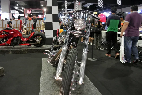 Kuala Lumpur Malaysia November 2018 Custom Made Motorcycle Display Modelo — Fotografia de Stock