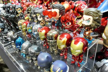 Kuala Lumpur, Malezya-6 Ekim 2018: seçilen çeşitli ünlü karakteri eylem rakam maketi popüler televizyon çizgi film ve animasyon serisi üzerinde duruldu. Halk için görüntülenen. 