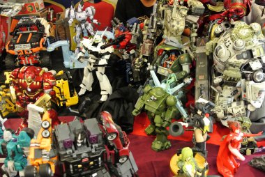 Kuala Lumpur, Malezya-6 Ekim 2018: seçilen çeşitli ünlü karakteri eylem rakam maketi popüler televizyon çizgi film ve animasyon serisi üzerinde duruldu. Halk için görüntülenen. 