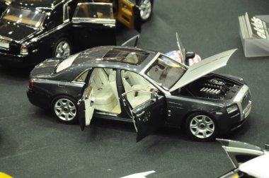 Kuala Lumpur, Malezya - 30 Mart 2017: halk için toplayıcı tarafından görüntülenen küçük ölçekli tramvay modelleri. Model orijinal mevcut model üzerinde inşa edilmiştir. 