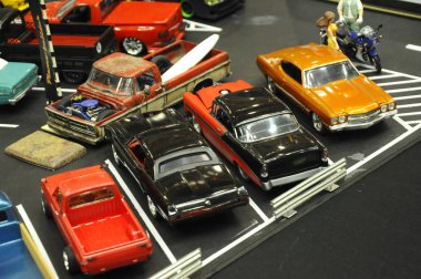Kuala Lumpur, Malezya - 30 Mart 2017: halk için toplayıcı tarafından görüntülenen küçük ölçekli sokak araba modelleri. Model üzerinde özgün varolan modeli oluşturmak. 