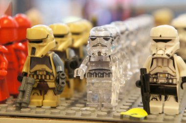 Kuala Lumpur, Malezya-9 Aralık 2018: Seçili plastikten yapılmış küçük Star Wars Fırtına takımı ordusunun duruldu. Halk için toplayıcı tarafından görüntülemek. 