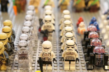 Kuala Lumpur, Malezya-9 Aralık 2018: Seçili plastikten yapılmış küçük Star Wars Fırtına takımı ordusunun duruldu. Halk için toplayıcı tarafından görüntülemek. 