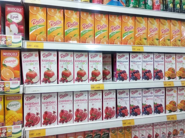 Kuala Lumpur Malasia Septiembre 2018 Jugo Con Sabor Envasado Recipiente —  Fotos de Stock